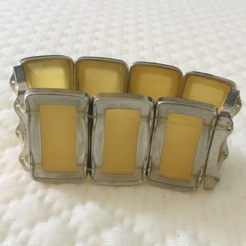 Vintage Yellow and Silver Stretchy Bracelet - Picture 12 of 12